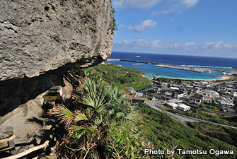 “Tindabana” is a natural observatory. From here, you can see sonai village the center of the island and the East China Sea beyond it